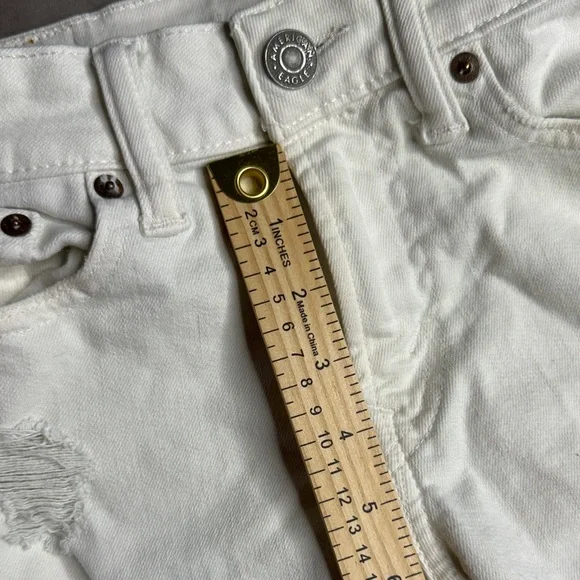 American Eagle Outfitters White Ripped Jeans size 28x32 - Picture 8 of 11